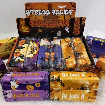 1pc (Random Style) Halloween Themed Candy Packaging Party Funny Decoration Fingertip Toy - Anxiety Relief - ADHD - Birthday - Party - Halloween - Christmas - Valentine's Day - Best Gift Desktop Ornament Office Desk Decoration Holiday Decoration Ornament Study Desk Accessory