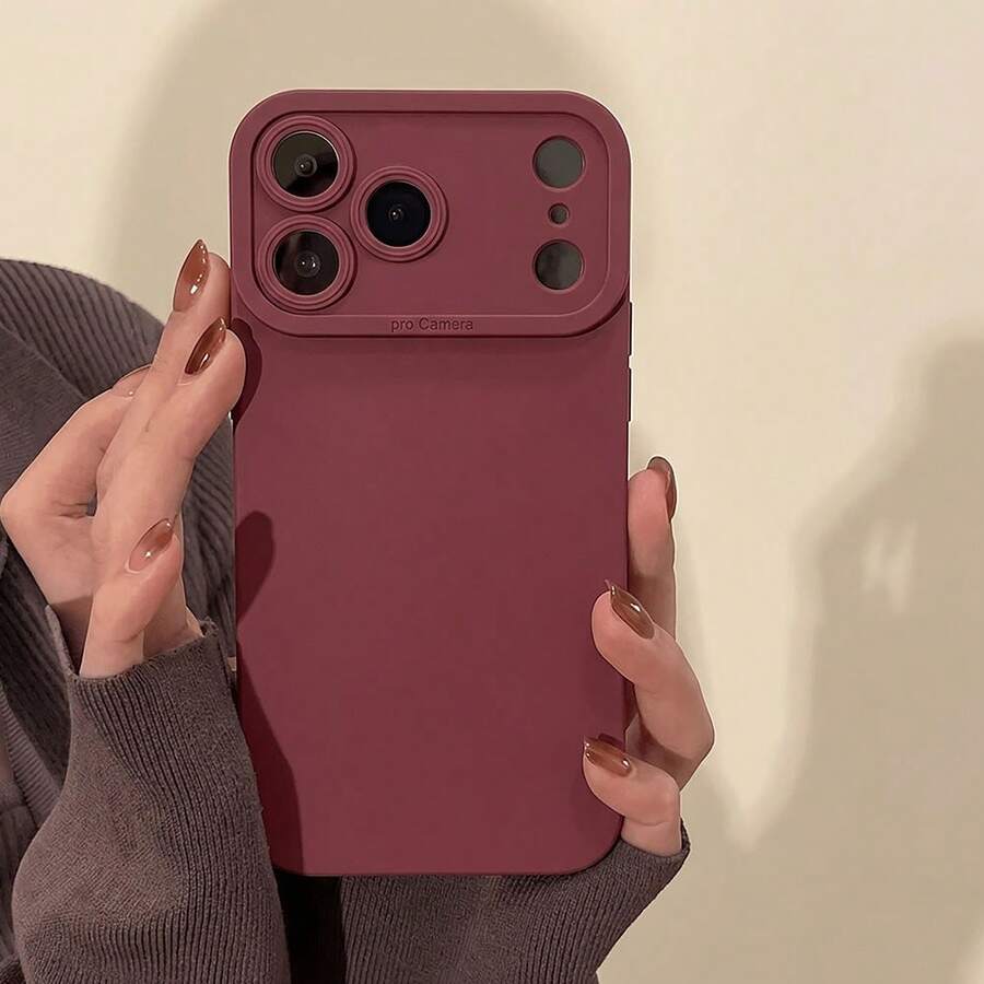 بطانية هاتف TPU ناعم غير لامع متوافق مع Apple 18 17 16 15 14 13 12 11Pro Max/ Pro Models، و Apple 7 8 Plus XS XR XSMAX SE2022 SE2020، للسيدات والمراهقات للاستخدام اليومي العادي والعطلات كهدية، بطانية واقي مقاوم للسقوط سهل الاستخدام بلون موحد - عنابي اللون - مشاهدة 1