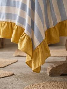 1pc Blue & White Large Plaid With Bright Yellow Ruffle Edge Tablecloth, Lively Pastoral Style Fabric Material, Rectangular Yellow Ruffle Edge Patchwork Detail Decoration, Functional Home Long Tablecloth Suitable For Family Gatherings And Vibrant Home Decor Scenes - Blue - View 4