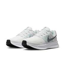 Nike 新款運動鞋 Run Swift 3 男士緩震輕便透氣健身跑步鞋 - 白色/灰色 - 查看 2