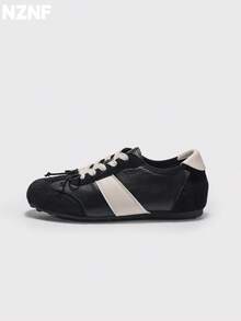NZNF Premium Flat German Training Shoes For Women, New Autumn Versatile Sneakers To Match With Skirts - Black - View 3