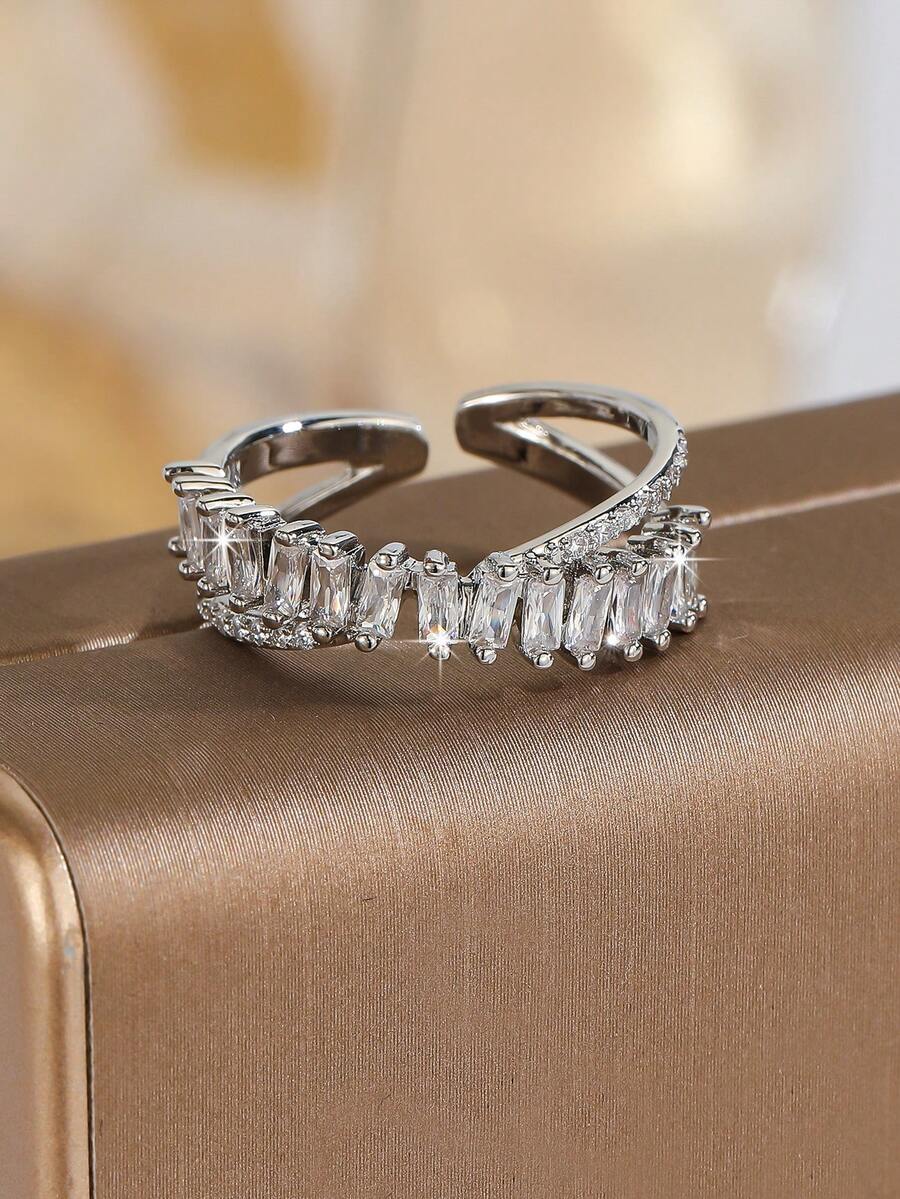 1 قطعة خاتم مفتوح أنيق وفاخر من النحاس والزركونيا مجوهرات نسائية هدية خطوبة - فضي - مشاهدة 1