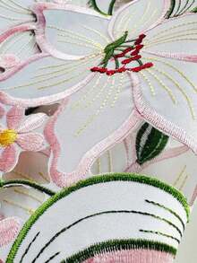HXARTMIS 1pc Elegant Handmade Hollow Lily Embroidery Table Runner & Placemat Set, Vintage Floral Hollow Tassel Table Runner, Romantic Dining Table Decor, Suitable For Restaurant, Home Decor, Theme Holiday Decoration - Pink - View 7