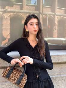 French Lace V-Neck Knitted Long Sleeve T-Shirt Women Niche Design Slim Fit Top - Black - View 4