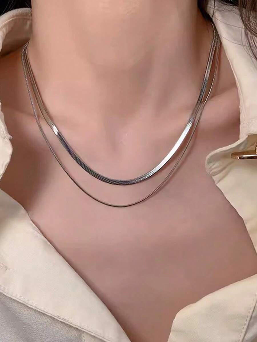 2件組極簡扁平蛇骨鏈與圓蛇骨鏈不鏽鋼雙層疊戴項鍊套組，適合女性 - 銀色 - 查看 1