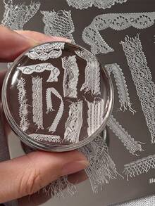 1Pc Vintage Lace Ribbon Nail Stamping Plate 3D Metal Nail Art Template With Assorted Fringed Mesh Knit Lace Patterns DIY Manicure Printing Tool For French Style Press‑On Nails Acrylic Nails Salon Home Nail Decor - Multicolor - View 1