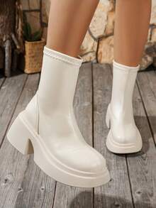 Tang pin zun Versatile Off‑White Square‑Toe Platform Ankle Boots, Stretch Fit Shaft, Back Zipper Casual Heighten Booties - Beige - View 4