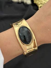 Vintage Multi-Layer Hollow Metal Bracelet, Oval Natural Stone Inlaid, Light Luxury Elegant Open Bangle, Niche Design Geometric Square Gemstone Wrist Accessory, Gradient Texture, Versatile Daily Commute Hand Jewelry, French Soft Style Multi-Layer Striped Bracelet - Multicolor - View 21