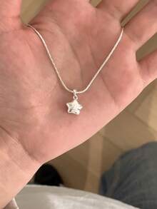 1件女款休閒日常極簡蛇骨鏈星星五角星吊墜項鍊 - 銀色 - 查看 4