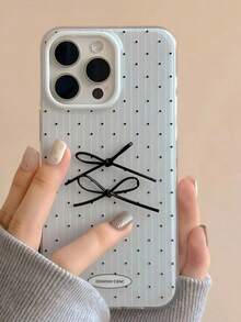 1pc Minimalist Polka Dot & Striped Bow Decor Phone Case, Shockproof Full Edge Protection Shell, Suitable For Daily Commute, Casual Occasions, Holiday Surprise Gift For Men & Women, Compatible With Phone 11 12 13 14 15 16 17 Pro Max - Black and White - View 3