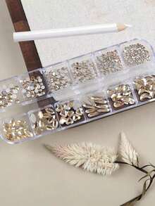 1 Set Approx. 12-Compartment Champagne Gold Irregular Nail Rhinestone Kit, Mixed Size Round Oval Heart Crescent Square Flat-Back Rhinestones With Dotting Tool, Warm Tone Sparkling Decorative Accessories, Versatile Nail Decoration, Press-On Nail DIY Materials, Atmospheric Gentle Luxury Nail Art Accessories, Salon-Style Exquisite Design - Champagne - View 5