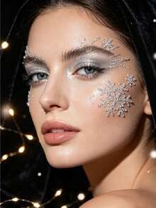 Set Stiker Dekorasi Wajah Rhinestone Kepingan Salju Perak dengan Pinset, Stiker Berbentuk Kepingan Salju Berbagai Ukuran, Cocok untuk Pesta Natal, Riasan Bertema Es dan Salju, Fotografi, dan Penataan Suasana Pesta Malam. - Perak - View 4