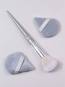 3Pcs Makeup Tool,Powder Brush,Makeup Puffs,Fluffy Face Brush For Loose Setting Powder Blush,For Even Powder Pressing - Silver - View 2