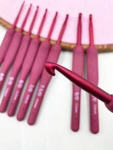 9pcs Crochet Hook Set, Red Soft Handle, Bright Colors, Suitable For Beginners And Professional Knitters, Perfect For DIY Crafts, Durable Yarn Knitting Needles, Gift For Mother Or Wife - Multi-color - View 2