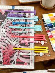1pc Diamond Painting Positioning Ruler, Tassel Bookmark, Diamond Canvas Storage, Fixed Release Paper, Essential DIY Tools For Diamond Painting, Perfect Gift For Family And Friends On Holidays - Sets - View 2