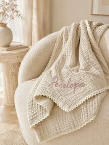 1PC Custom Embroidered Lace Hollow‑Trim Quilted Throw Blanket, Personalized Text Embroidery Solid Blanket With 7 Color Options, Home Decor Piece For Sofa Bedroom Couch, Thoughtful Holiday Gift For Household Family Members Daily Home Usage - Multicolor - View 6