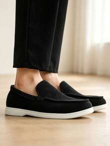 Classic Designer Men's Moccasin Shoes, Luxury Suede Loafers, Soft Dress Shoes, Suitable For Daily Office, Party, Wedding, Romantic Dinner - Black - View 3