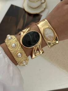 Vintage Multi-Layer Hollow Metal Bracelet, Oval Natural Stone Inlaid, Light Luxury Elegant Open Bangle, Niche Design Geometric Square Gemstone Wrist Accessory, Gradient Texture, Versatile Daily Commute Hand Jewelry, French Soft Style Multi-Layer Striped Bracelet - Multicolor - View 6