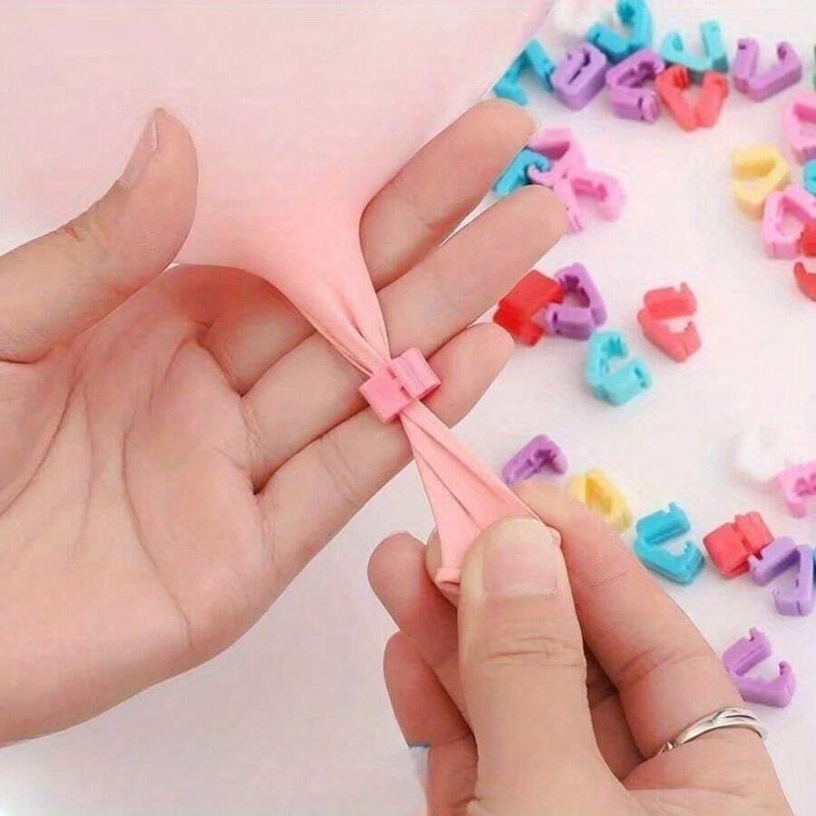 1/50/100Pcs Multicolor Plastic Balloon Sealing Clips, Time‑Saving Reusable Easy‑Lock Balloon Knot Fastener For Home Household Birthday Party Wedding Festival Celebration DIY Party Decoration Supplies