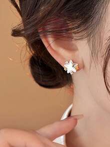 1 Pair Fashionable Delicate Copper Alloy Star Decor Stud Earrings Suitable For Women's Casual Daily Wear - Golden Yellow + White - View 5