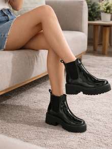 Women Ankle Boots & Booties - Black - View 5