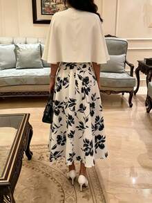 Floral Print Elegant Dress And Solid Color Shawl Top Set - Blue and White - View 3