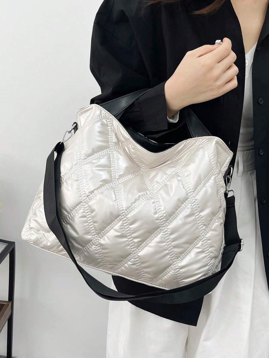 Premium Texture Large Capacity New Fashion Autumn/Winter Padded Shoulder Bag Commuter Casual Tote Bag