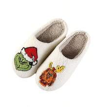 The Grinch 1 Pair Green Furry Christmas Winter Warm Slippers, Comfortable Home Slippers, Cute Cartoon Style Autumn Thermal Slippers, Office Fashion Slippers, Unisex Couple Travel Slippers, Party Costume Slippers, Suitable As Holiday Birthday Gifts For Family And Friends, Christmas Gifts, Suitable For Daily And Festive Wear, Halloween Costume Props - Multi-color - View 6