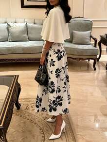 Floral Print Elegant Dress And Solid Color Shawl Top Set - Blue and White - View 2