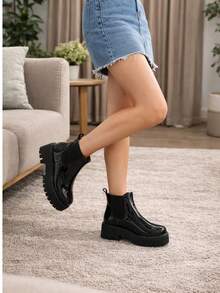Women Ankle Boots & Booties - Black - View 3