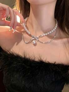 1pc Exquisite Pearl Beaded Bow Necklace, Suitable For Daily Wear, Fashion Necklace Accessory For Parties, Birthday Gift Necklace For Girlfriend - Silver - View 3