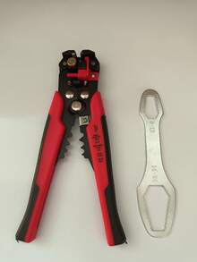 Multifunctional Automatic Wire Stripper, Suitable For Professional Electricians, Stripping Range 0.2-6mm², Ergonomic Non-Slip Design, Quick Stripping And Cutting Of Wires, Suitable For Electricians And Home Appliance Repair - Multi-functional Wire Strippers - View 10