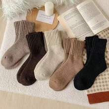 5 Pasang Kaos Kaki Wanita Minimalis Warna Polos Bahan Terry Setinggi Betis untuk Musim Gugur/Dingin - MultiWarna - View 7