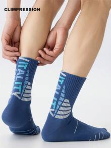 CLIMPRESSION Men's Blue Cotton Mid-Calf Socks, Mesh Sports Running Socks, White Striped Print, Arch Support Athletic Socks - Navy Blue - View 5