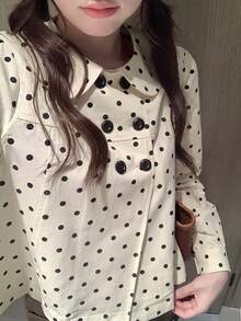 女款波點彼得潘領長袖襯衫，雙排扣甜美百搭上衣，適合秋冬穿著 - 杏色 - 查看 4