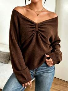 Sweater Rajut Lengan Panjang Kasual Warna Polos Ukuran Besar dengan Kerah V Rendah dan Detail Kerut di Bahu. - Coklat - View 5