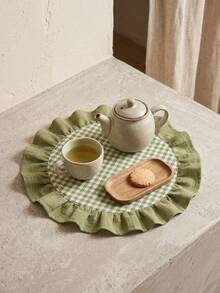 1/2/4/6/12pcs Green & White Small Checkered Pink Ruffle Edge Placemats, Cute Pastoral Style Fabric Material, Round Shape With Ruffle Edge Patchwork Details, Stain-Resistant Tabletop Protection And Decorative Function, Suitable For Daily Breakfast And Cozy Home Decor Scenes - Green - View 7