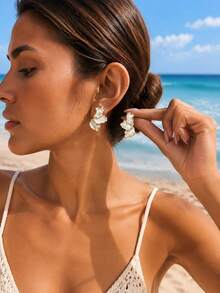 1 Pair Exquisite, Affordable-Luxury Coastal-Style Petal Stud Earrings Featuring Pearls And Gold-Stylish Accessories Perfect For Summer Beach Parties. - Earrings - View 7
