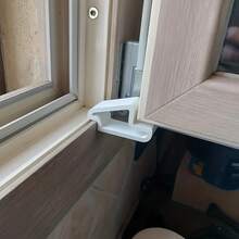 Window Sash Limit Stopper Clip, U‑Shape Plastic Track Holder, Anti‑Collision Protective Block For Aluminum Casement Ventilation Window Hardware Replacement Fitting - Door and Window Limiters - View 5
