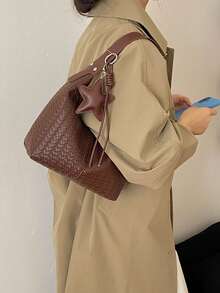 Personalized Woven Shoulder Bag With Niche Design, Fashionable And Elegant Style Armpit Bag, Exquisite Daily Use Suitable For Commuting And Dating - Coffee - View 4