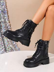 Women's Red Punk Studded Ankle Boots, Thick Sole Lace-Up Buckle Workwear Motorcycle Boots, Autumn/Winter - Black - View 1