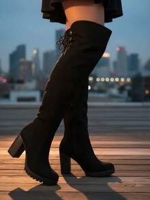 Botas con tacón para mujer, altas, cierres laterales, con suela antiderrapante y agujeta ajustable trasera. Invierno-Otoño.Comodidad. - Negro - Ver 4