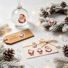 500pcs/Roll Cartoon Shaped Santa Claus Graffiti Stickers, 1 Inch, 8 Patterns, Gift Decoration Stickers, Envelope Seal Stickers, Office Decoration Stickers, DIY Christmas Atmosphere Stickers, PVC Self-Adhesive Label Roll Stickers - Multicolor - View 4