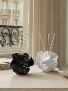 1pc Irregular Ruffled Petal Reed Diffuser Bottle, Modern Abstract Coral Shape Aromatherapy Bottle, Minimalist Black White Beige Speckled Decorative Vase For Home Bathroom Bedroom Office Table Decor - 1PC - View 7