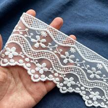 1/5碼白色花卉刺繡蕾絲飾邊，6.5cm波浪網格圖案扇形蕾絲緞帶，縫製裝飾蕾絲，適用於洋裝、裙子、服飾、婚禮DIY手工與家居裝飾 - 多色B - 查看 3