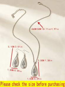 1 Set Vintage Water Drop Shaped Alloy Floral Carved Earrings & Necklace Set - Silver - View 2