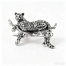 1pc Vintage Leopard Print Branch Brooch, Vintage Alloy Animal Pin Brooch, Suitable For Suit Jacket Wear, Unisex Accessory - Brooch - View 10
