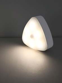 1 pieza Luz nocturna activada por movimiento magnético, aplique de pared LED triangular recargable por USB, lámpara con sensor inalámbrico para escalera, dormitorio, cocina, armario - Luz nocturna triangular con carga inductiva - Ver 5