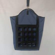 1pc Hay Storage Hanging Bag, Horse & Goat Hay Net Slow Feeder, Open Feeding Hole Hay Rack Storage Bag, Small Size May Be More Suitable For Goats And Sheep, Large Size Can Meet Horse Needs - View 4
