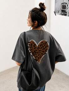 Women's Casual Round Neck Loose Fit Heart & Leopard Print Letter Graphic Short Sleeve T-Shirt, Spring/Summer - Dark Grey - View 2